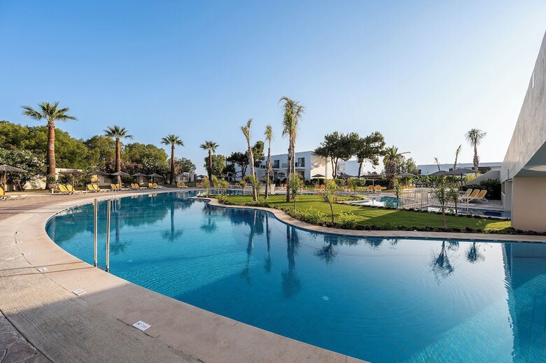 Hotel Akti Coast Club