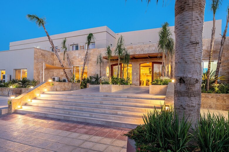 Hotel Akti Coast Club