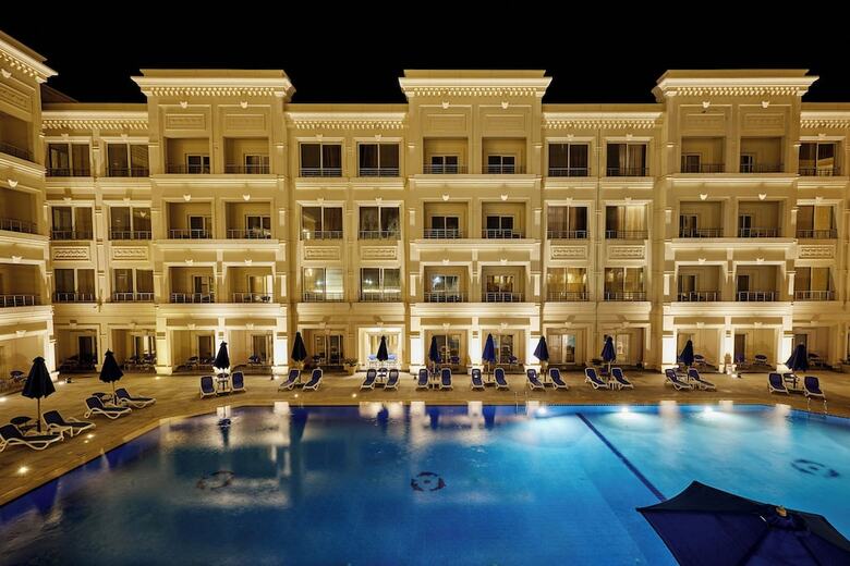 Helnan Mamoura Hotel & Events Center