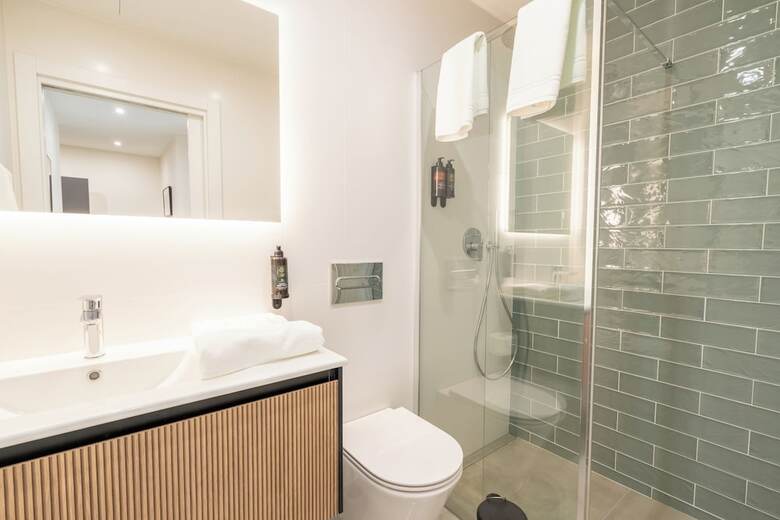 Aparthotel C�es Luxury Suitel Areosa