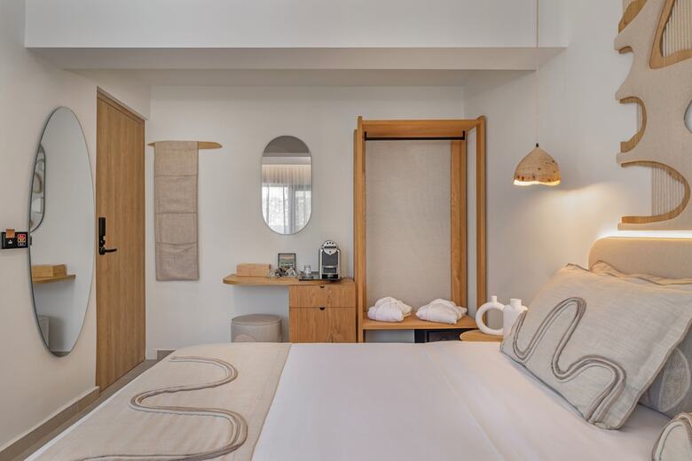 Cabana White Boutique Hotel