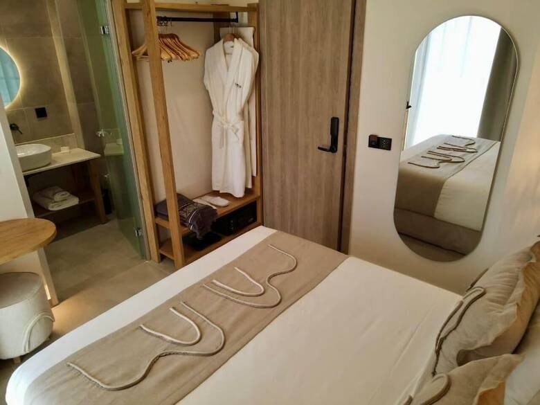 Cabana White Boutique Hotel