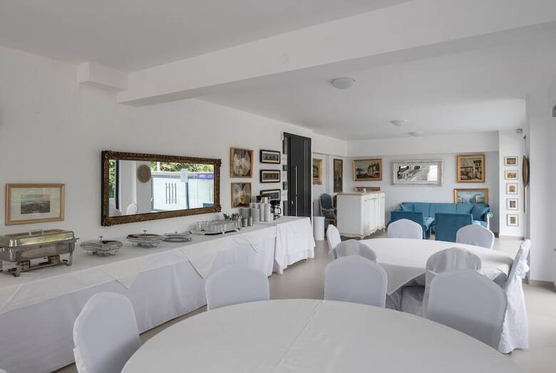 Apartamento Light Blue Luxury Rooms