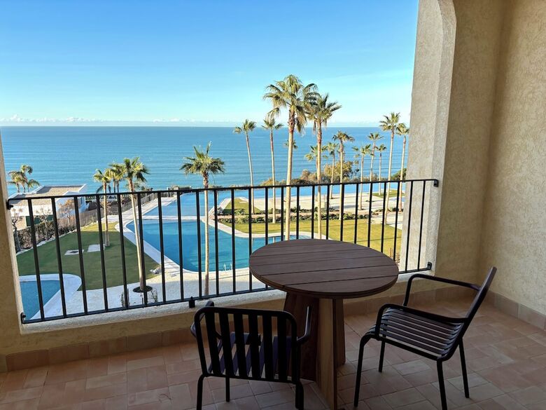 Punta Bermeja Premium Beach Hotel