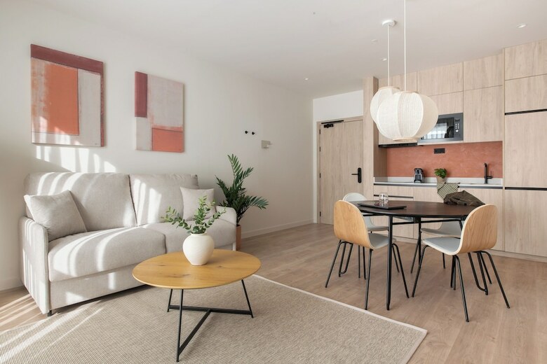 Hotel L�bere Seville Plaza Nueva