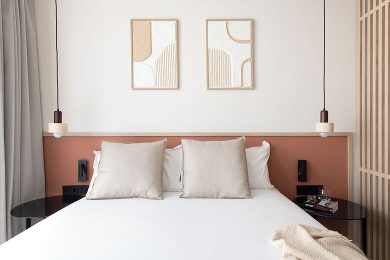 Hotel L�bere Seville Plaza Nueva
