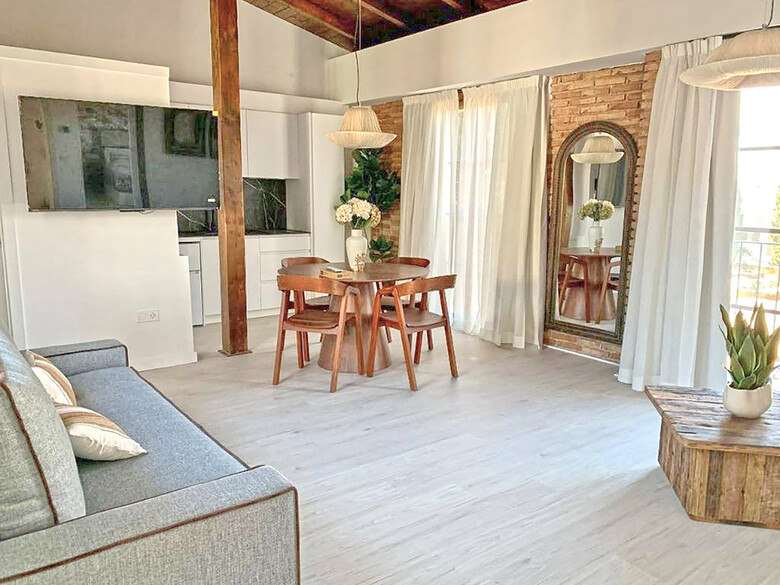 Apartamentos Palacete Nazar� Granada 3000