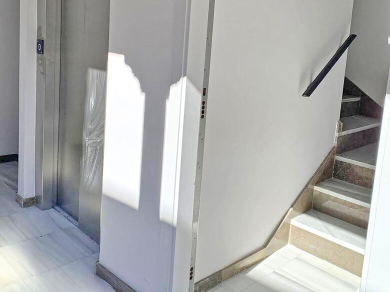 Apartamentos Palacete Nazar� Granada 3000