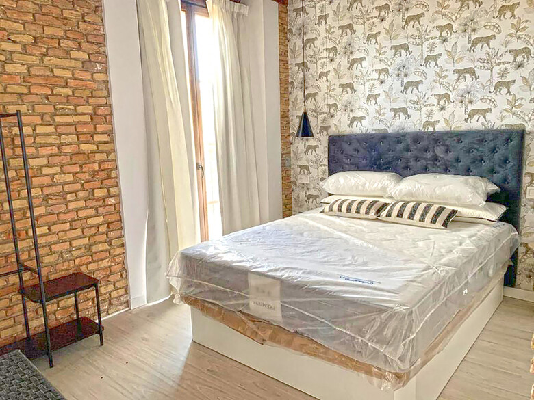 Apartamentos Palacete Nazar� Granada 3000