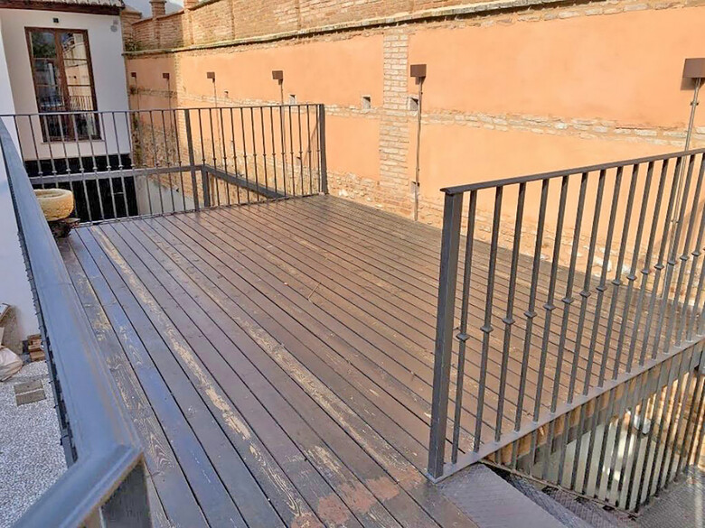 Apartamentos Palacete Nazar� Granada 3000