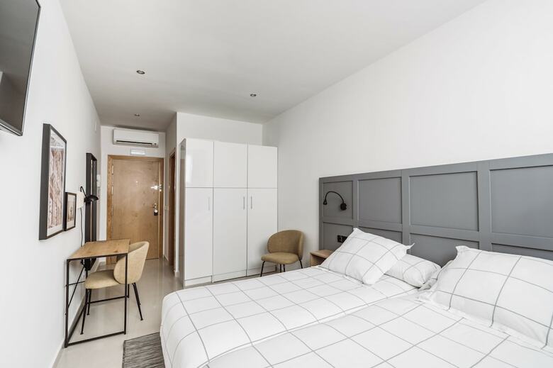 Hotel Chamber� Suites