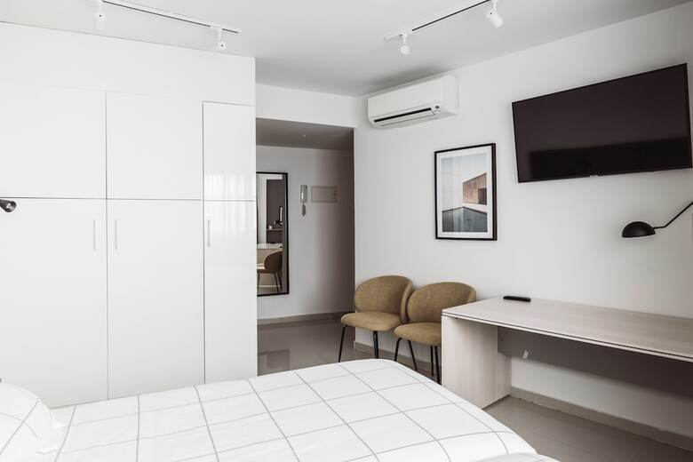 Hotel Chamber� Suites