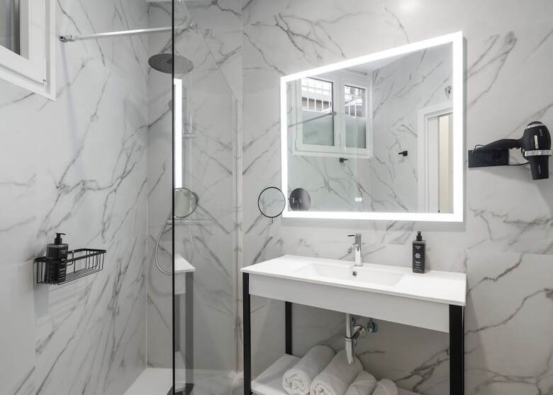 Aparthotel Limehome Madrid Calle De Matilde Diez