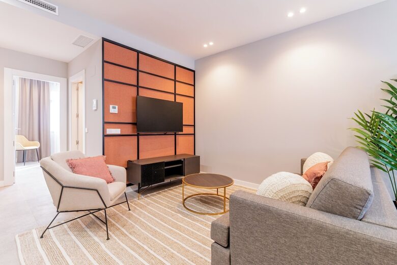 Hotel Home Art Apartments Bernab�u