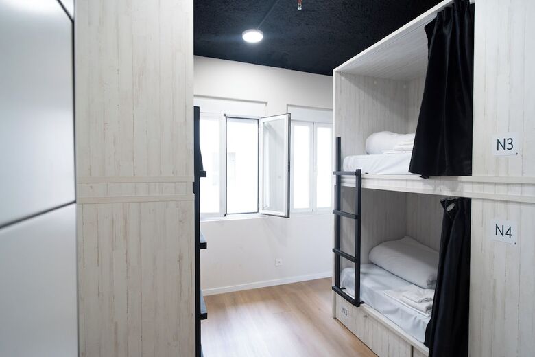 Hostal Adventure Hostel Madrid Gran V�a