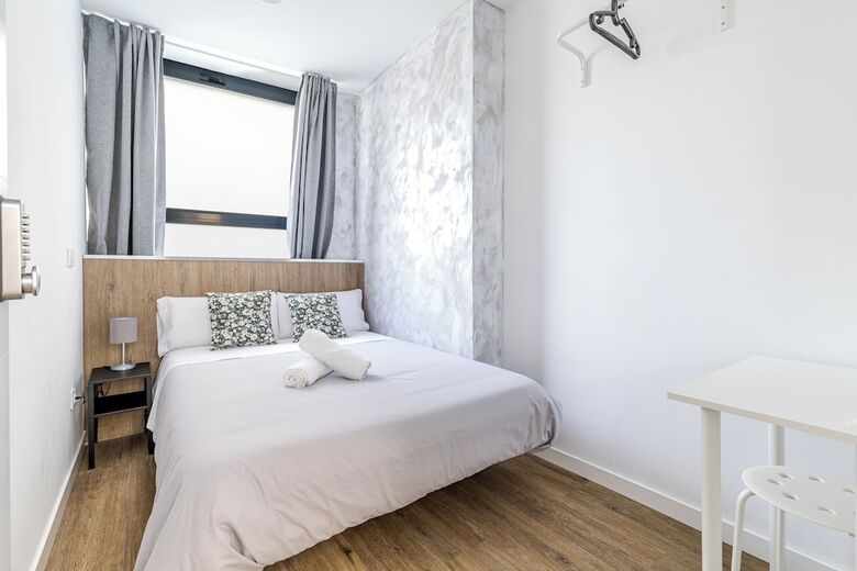 Hotel Ayz Princesa - Auto Check-in Property