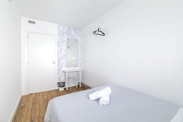 Hotel Ayz Princesa - Auto Check-in Property