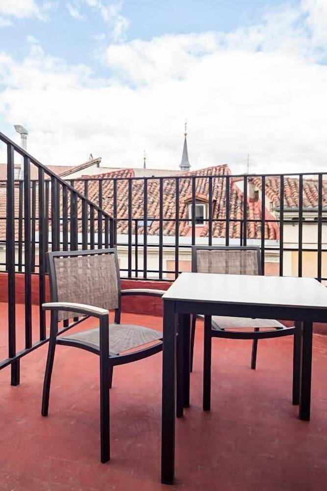 Hostal Inter Plaza Mayor - Auto Check-in