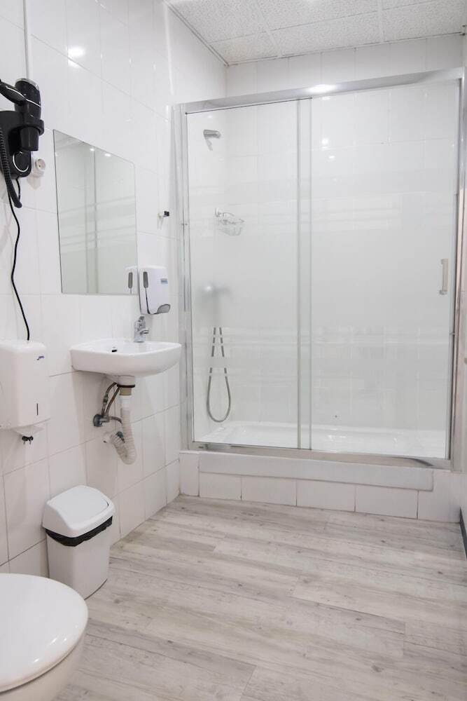 Hostal Way Hostel Madrid