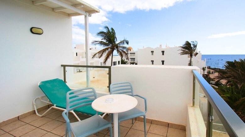 Hotel Neptuno Suites - Only Adults