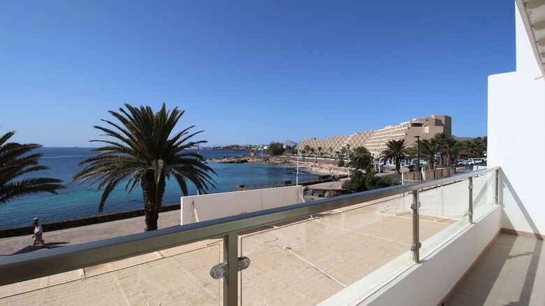 Hotel Neptuno Suites - Only Adults