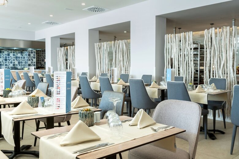 Hotel Las Arenas