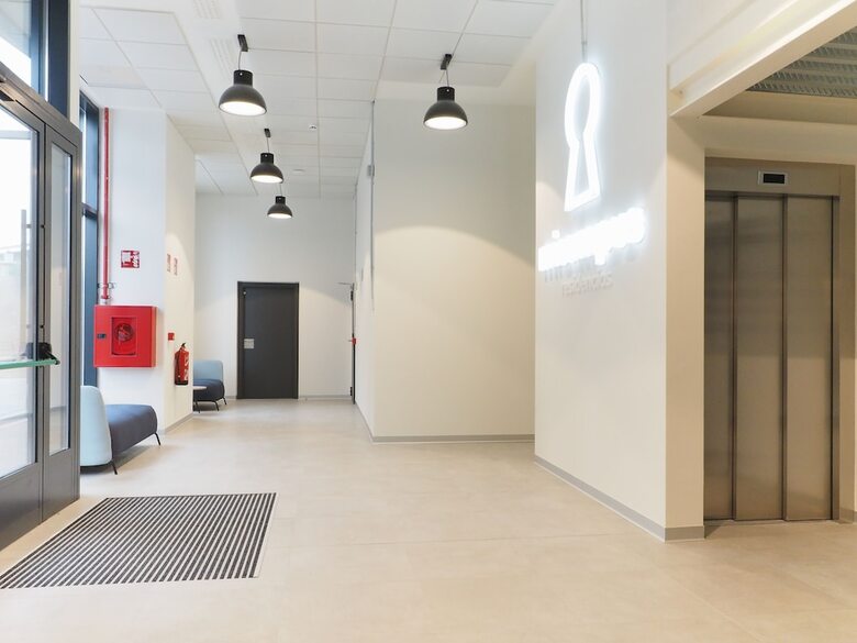 Hotel Students Residence Micampus San Mames