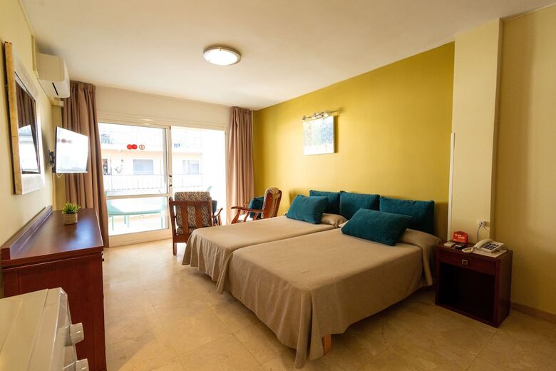 Aparthotel Apartamentos Jabega