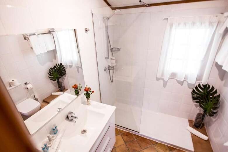 Hotel Bah�a De �valos