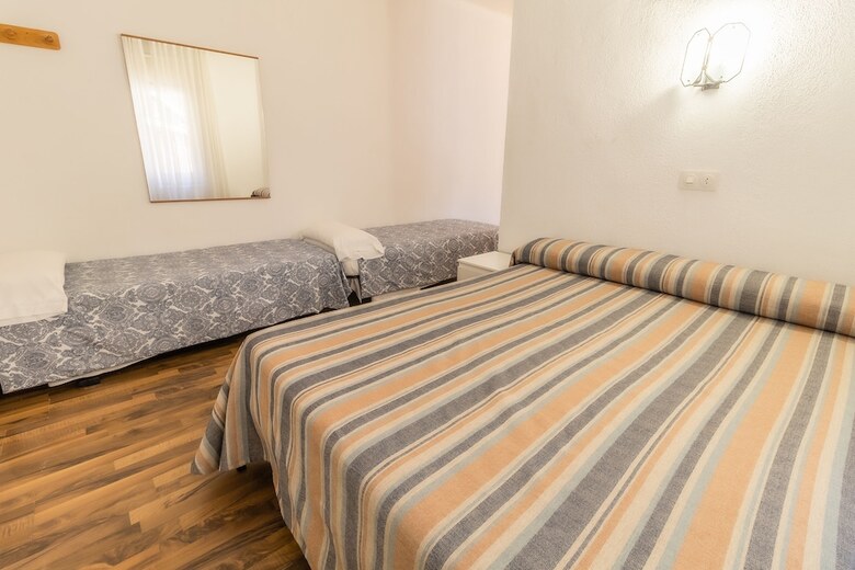 Hostal Fonda Can Dalf� By Vivere Stays