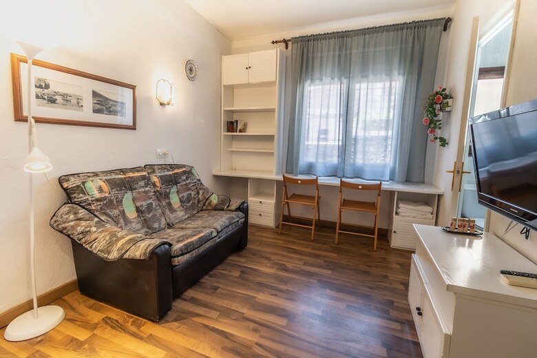 Hostal Fonda Can Dalf� By Vivere Stays