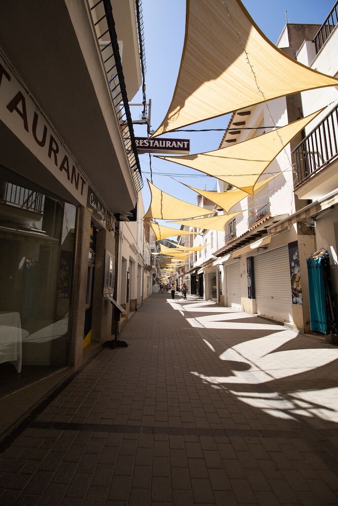 Hostal Fonda Can Dalf� By Vivere Stays