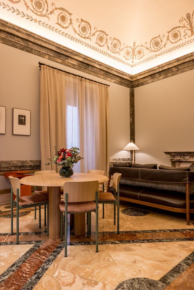 Hotel Mercer Residences Sevilla