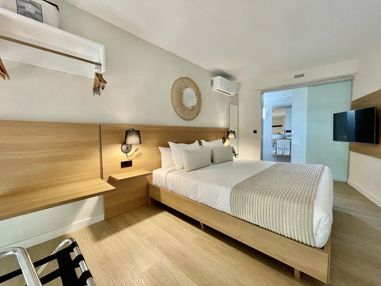 Hotel Emblem�tico Hi Suites