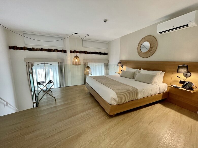 Hotel Emblem�tico Hi Suites