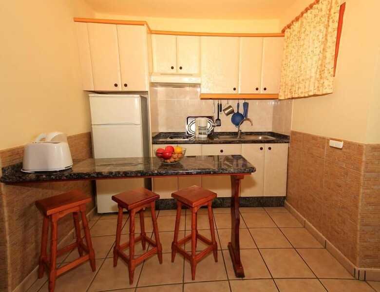Aparthotel Apartamentos Acuario Sol