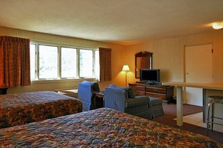 Hotel Econo Lodge Inn & Suites Groton