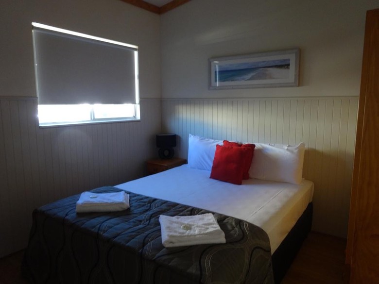 Caseys Beach Holiday Park