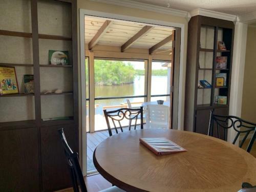 River Wilderness Waterfront Villas