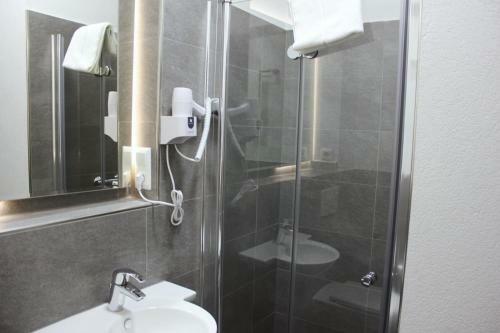 Hotel Rheinbr�cke