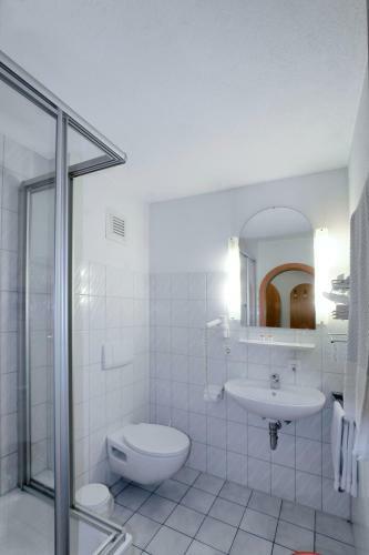 Hostal Landgasthaus Hotel Maien