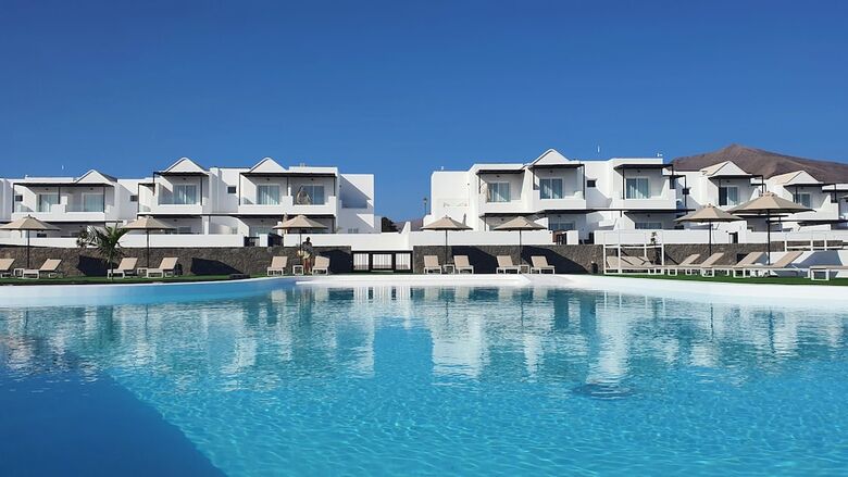 Hotel Serena Del Mar By Livvo