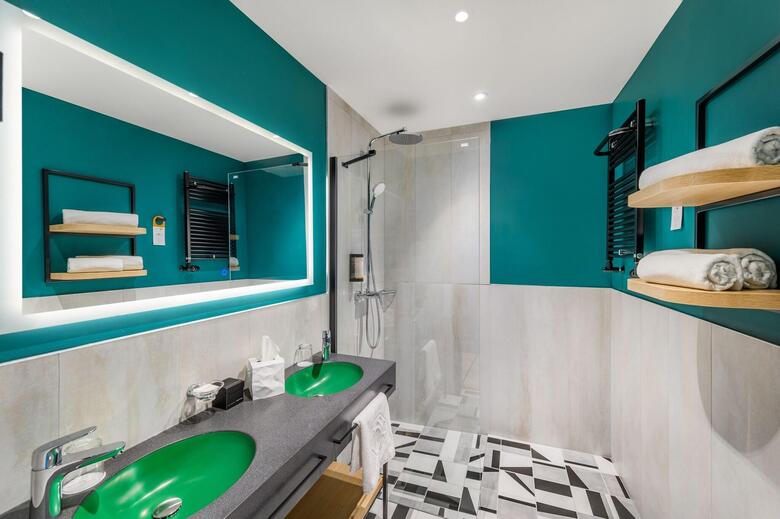Hotel Oktogon Haggenmacher By Continental Group