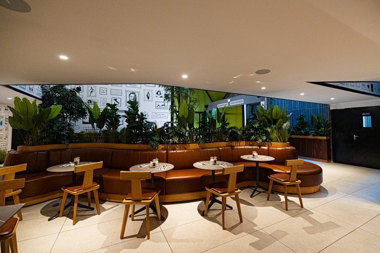 So City Hotel