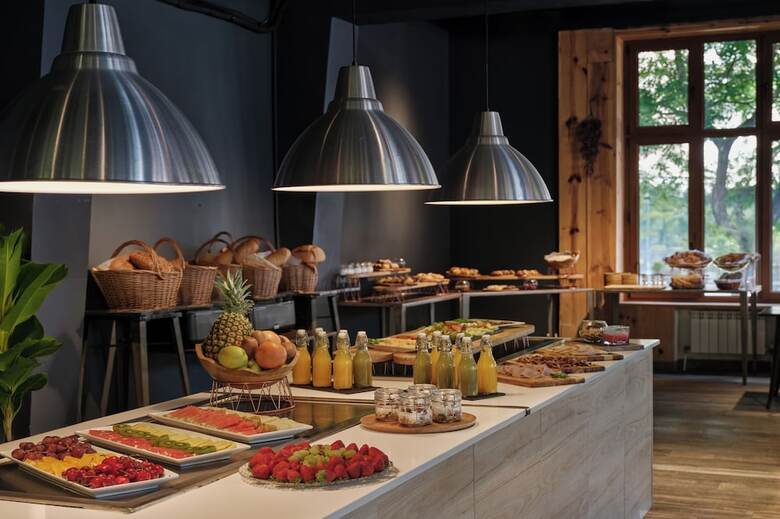 Hostal Hotel Met Pamplona