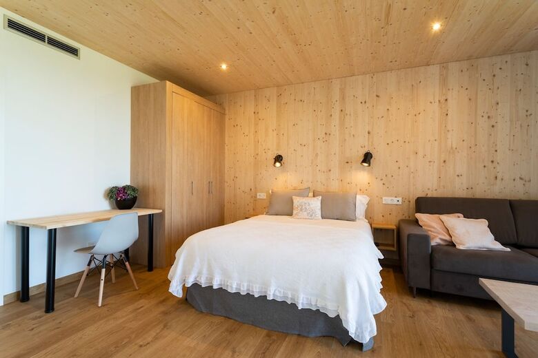 Pension Caba�as De Canide