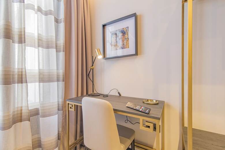 Hotel Vesci Faventia