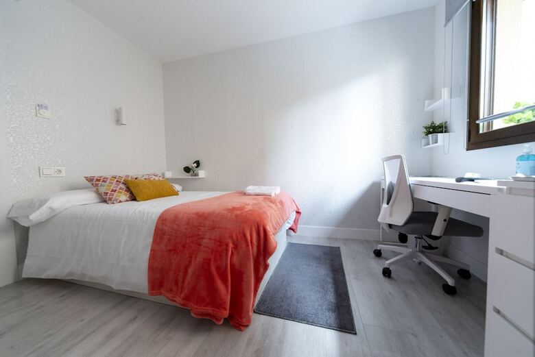 Hostal Vizcainos Home Away