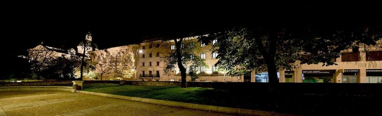 Aparthotel Ines Luna Suites