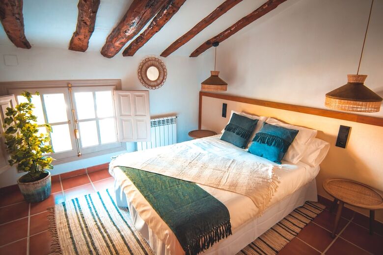 Hotel Vilasira Rooms & Wines - Adults Only